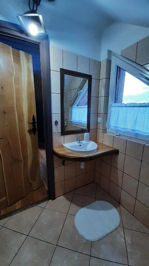 Apartament Huba Exterior photo
